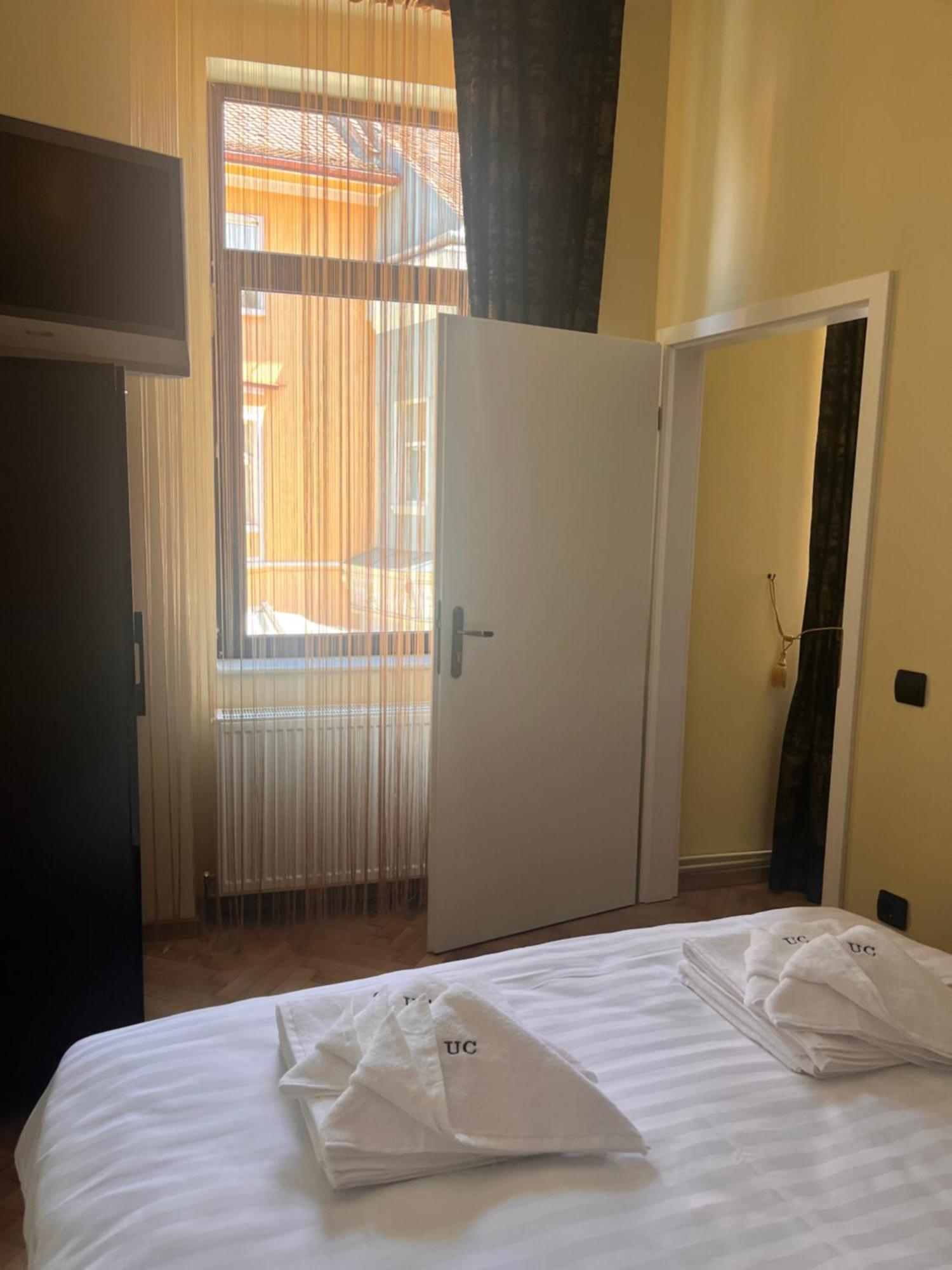 Urban Central Apartments 브라쇼브 외부 사진