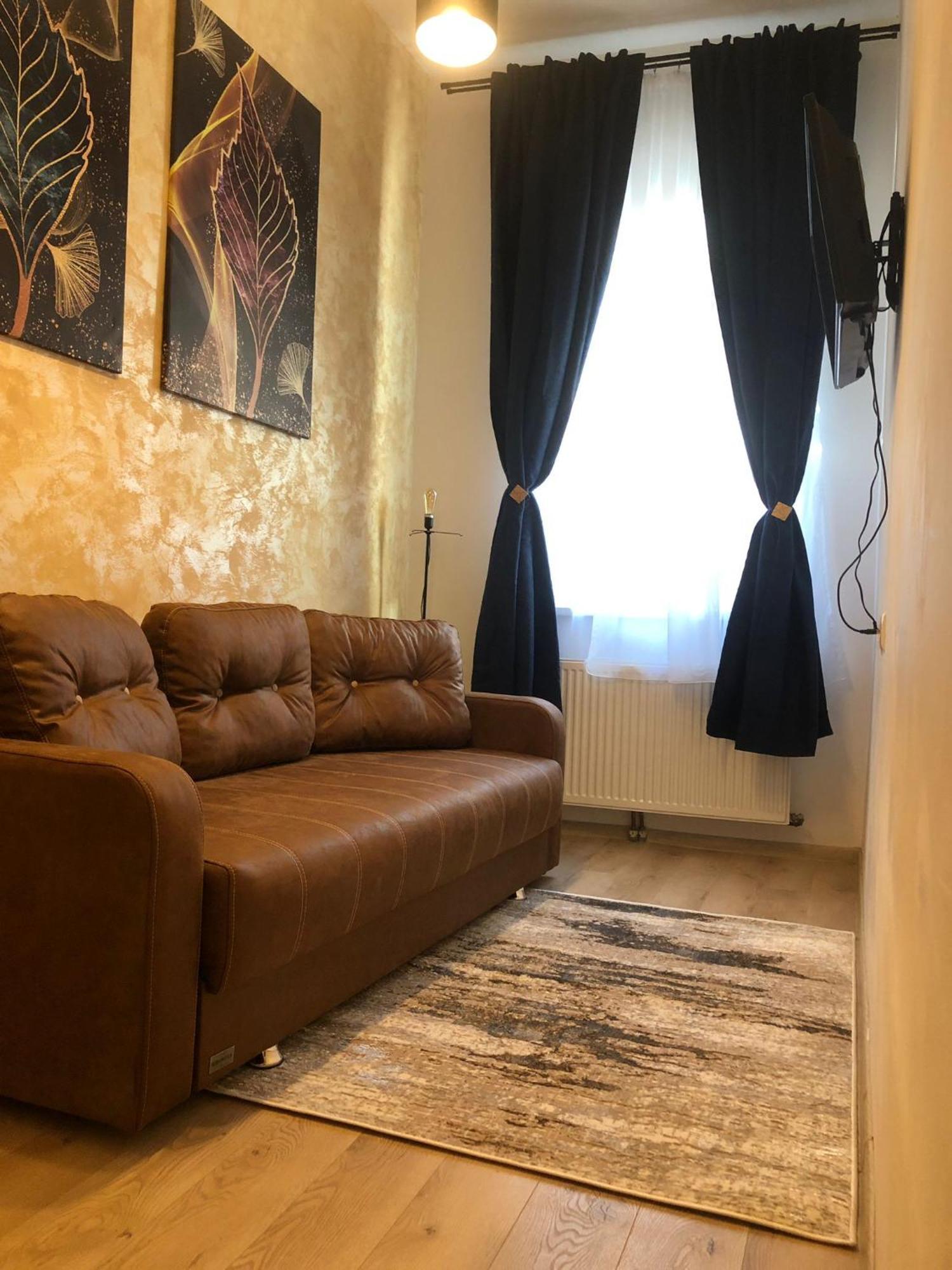 Urban Central Apartments 브라쇼브 외부 사진