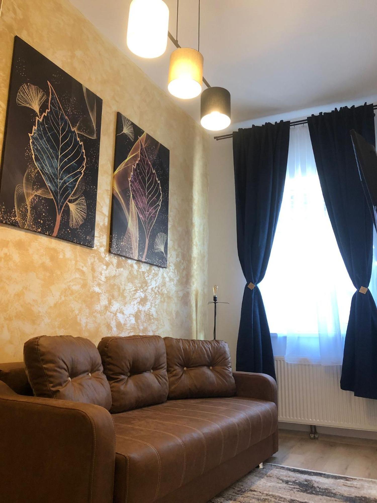 Urban Central Apartments 브라쇼브 외부 사진