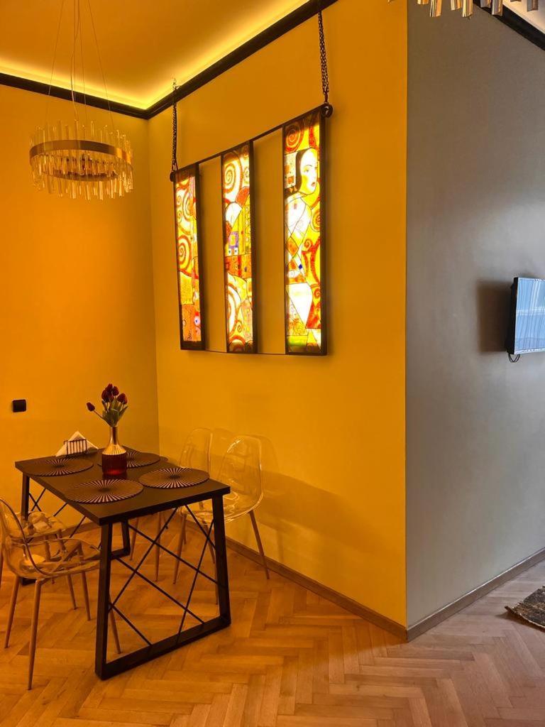 Urban Central Apartments 브라쇼브 외부 사진
